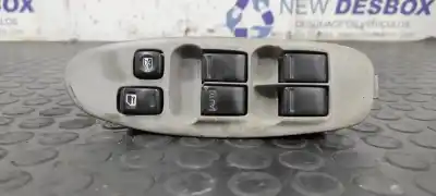Recambio de automóvil de segunda mano de Mando Elevalunas Delantero Izquierdo para NISSAN ALMERA TINO (V10M) Ambience referencias OEM IAM 80961BU400  