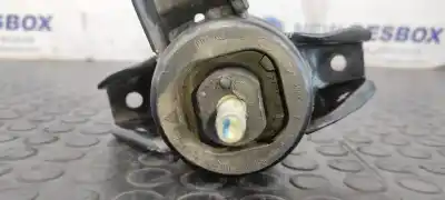 Second-hand car spare part engine support for hyundai i20 active classic blue oem iam references 21810c8500  