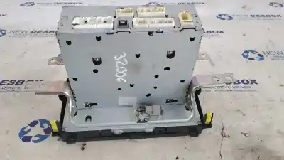 Second-hand car spare part gps navigation system for toyota auris active oem iam references 8614002010  