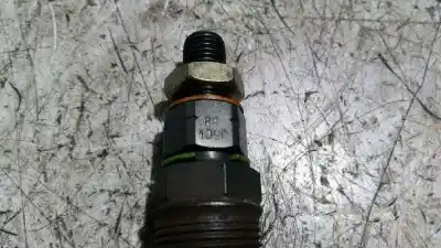 Peça sobressalente para automóvel em segunda mão injetor por opel corsa b 1.7 diesel referências oem iam 881090  