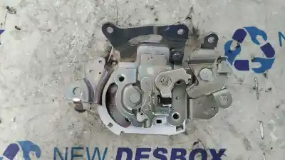 Second-hand car spare part right side sliding door lock for dacia dokker essential oem iam references   