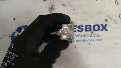 Pezzo di ricambio per auto di seconda mano luce interna per audi a3 (8p) 2.0 tdi attraction quattro riferimenti oem iam 4e0947105  