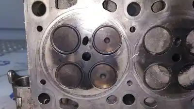 Pezzo di ricambio per auto di seconda mano testata motore per opel corsa c 1.3 16v cdti cat (z 13 dt / ln9) riferimenti oem iam 73500052  