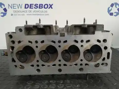 Pièce détachée automobile d'occasion culasse du moteur pour peugeot 206 berlina 1.4 références oem iam 9627748110  