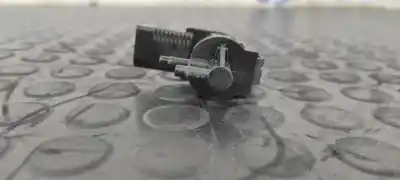 Pezzo di ricambio per auto di seconda mano valvola aria aggiuntiva per audi q7 (4l) 3.0 v6 24v tdi riferimenti oem iam 1j0906283c  