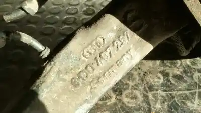 Second-hand car spare part front left knuckle for audi a4 berlina (b5) 1.8 oem iam references 8d0497257  