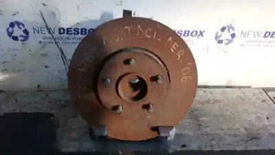 Pezzo di ricambio per auto di seconda mano attacco anteriore destro per ford focus c-max (cap) 1.6 tdci cat riferimenti oem iam 3m513k170  