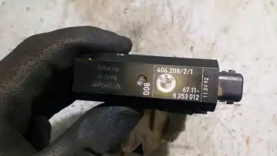 Peça sobressalente para automóvel em segunda mão fechadura da porta dianteira direita por bmw serie 3 compacto (e36) 1.6 cat referências oem iam 8353012  