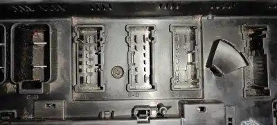 Second-hand car spare part fuse box unit for bmw x5 (e53) 3.0i oem iam references 6907395  