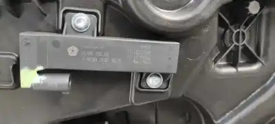 Автозапчасти б/у задний правый стеклорегулятор за jeep compass ii business 4x2 ссылки oem iam c53207101  