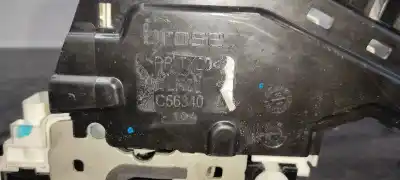 Автозапчасти б/у замок задней левой двери за jeep compass ii business 4x2 ссылки oem iam p04589915ae  