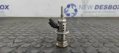 Piesă de schimb auto la mâna a doua INJECTOR pentru PEUGEOT 3008  Referințe OEM IAM 9813930180  