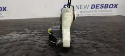 Автозапчасти б/у замок левой передней двери за toyota prius (nhw30) plug-in hybrid advance ссылки oem iam md4  