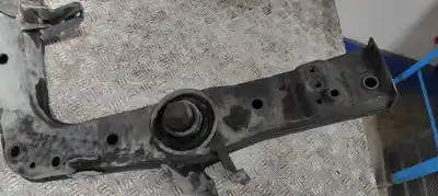 Peça sobressalente para automóvel em segunda mão charrió / suporte de eixo dianteiro por smart cabrio pulse referências oem iam 0005501 002 9 013 0426 01 8  