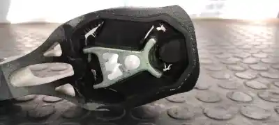 Second-hand car spare part engine support for peugeot 3008 allure oem iam references 9811786680  