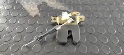 Tweedehands auto-onderdeel kofferbak / poortsluiting voor audi a6 berlina (4b2) 1.9 tdi oem iam-referenties 4b5827505b