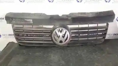Автозапчасти б/у ПЕРЕДНЯЯ РЕШЕТКА за VOLKSWAGEN T5 TRANSPORTER/FURGONETA  ссылки OEM IAM 7H0807101  