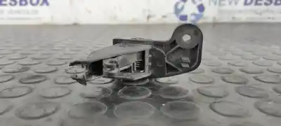 Second-hand car spare part right front window crank handle for renault twingo societe oem iam references 8200385179  