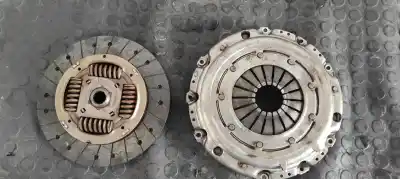 Pièce détachée automobile d'occasion kit d'embrayage pour seat leon (1p1) 1.9 tdi références oem iam 702123  