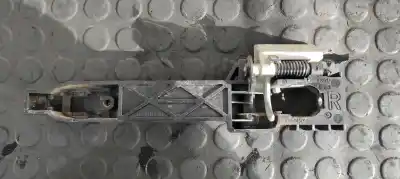 Peça sobressalente para automóvel em segunda mão puxador exterior traseiro direito por nissan qashqai (j10) tekna premium referências oem iam 80610eb300