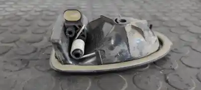 Автозапчасти б/у левая задняя внутренняя ручка за renault clio ii fase ii (b/cb0) authentique ссылки oem iam 7700423887  
