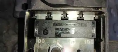 Peça sobressalente para automóvel em segunda mão caixa de fusíveis e relés por bmw serie 7 (e65/e66) 760i referências oem iam 61138387568  