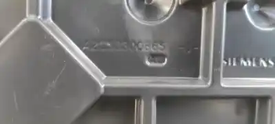 Peça sobressalente para automóvel em segunda mão quadrante por toyota auris active referências oem iam   