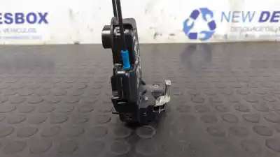 Peça sobressalente para automóvel em segunda mão fechadura da porta traseira esquerda por toyota auris luna+ referências oem iam a046693  