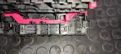 Second-hand car spare part fuse box unit for seat leon (1p1) 1.9 tdi oem iam references 3c0937049d  