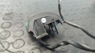 Peça sobressalente para automóvel em segunda mão comandos do volante por toyota lexus rx 400h referências oem iam   