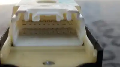 Peça sobressalente para automóvel em segunda mão botão / interruptor elevador vidro dianteiro esquerdo por toyota lexus rx 400h referências oem iam 8404048140  