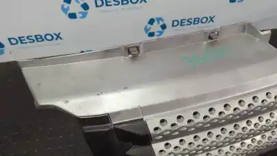 Автозапчасти б/у передняя решетка за land rover range rover (lm) 3.6 td v8 ссылки oem iam 7h328138abw  