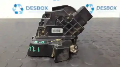 Peça sobressalente para automóvel em segunda mão fechadura da porta dianteira direita por ford focus berlina (cap) ambiente (d) referências oem iam 3m5ar21812ak