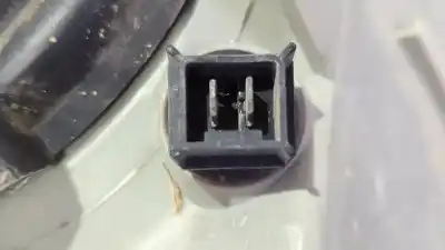 Автозапчастина б/у ліва фара для renault 5 automático посилання на oem iam 06130427  