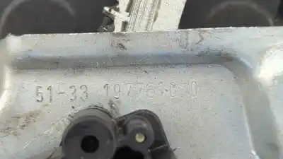 Second-hand car spare part passenger side right window regulator for bmw serie 3 compacto (e36) 1.9 cat oem iam references 513319776100  