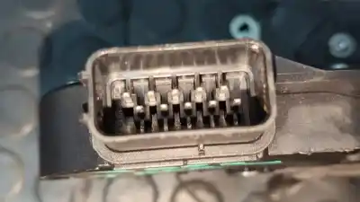 Автозапчасти б/у замок задней правой двери за land rover range rover (lm) 3.6 td v8 ссылки oem iam 7h5a26412ae  