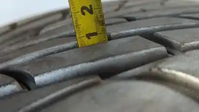 Автозапчастина б/у шина для land rover range rover (lm) 3.6 td v8 посилання на oem iam rrc002900xxx  