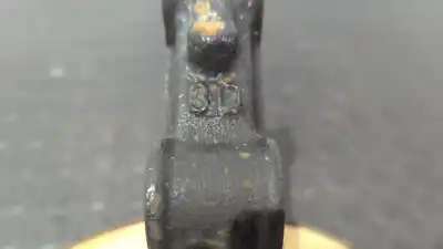 Second-hand car spare part front right knuckle for renault kangoo authentique oem iam references 3d 925m  