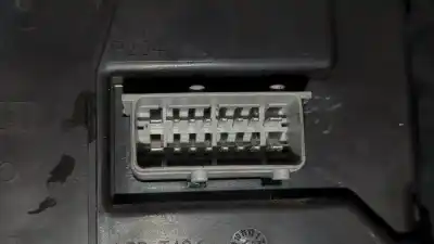 Pezzo di ricambio per auto di seconda mano modulo elettronico per renault kangoo furgón confort riferimenti oem iam 8201077402b  