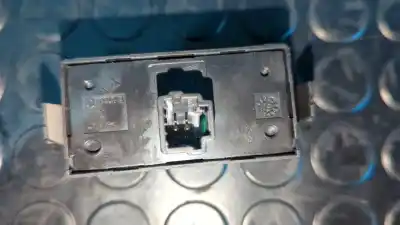 Second-hand car spare part hazard warning lights for dacia dokker ambiance oem iam references 252905668rb  