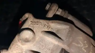 Автозапчастина б/у передній правий гальмівний супорт для dacia dokker ambiance посилання на oem iam 8864d  