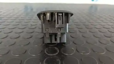 Second-hand car spare part left front power window switch for renault kangoo authentique oem iam references 8200548969  