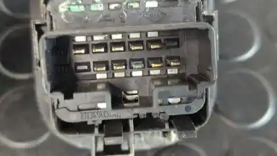 Second-hand car spare part left front power window switch for renault kangoo authentique oem iam references 8200548969  