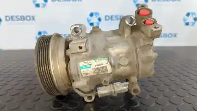 Pezzo di ricambio per auto di seconda mano COMPRESSORE ARIA CONDIZIONATA per RENAULT KANGOO  Riferimenti OEM IAM 8200953359B  