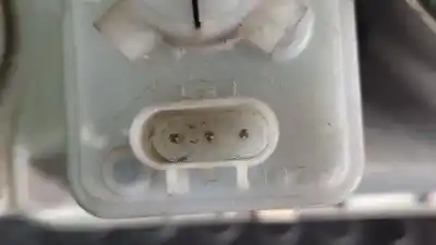 Second-hand car spare part left headlight for kia carnival 2.9 turbodiesel cat oem iam references 0k55251020l  