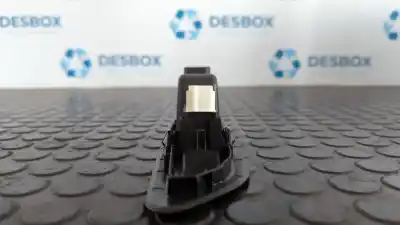 Pezzo di ricambio per auto di seconda mano comandi alzacristalli posteriore sinistro per citroen e-c4 100kw shine riferimenti oem iam 9831081580  