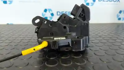 Recambio de automóvil de segunda mano de Cerradura Puerta Trasera Izquierda para CITROEN E-C4 100KW SHINE referencias OEM IAM 9832797580  