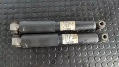 Автозапчасти б/у комплект задних амортизаторов за NISSAN INTERSTAR MOD. 04 (X70) 2.5 dCi Diesel CAT ссылки OEM IAM 562102464R  