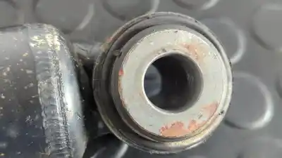 Second-hand car spare part rear shock absorber set for nissan interstar mod. 04 (x70) 2.5 dci diesel cat oem iam references 562102464r  