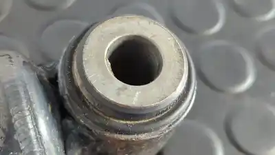 Second-hand car spare part rear shock absorber set for nissan interstar mod. 04 (x70) 2.5 dci diesel cat oem iam references 562102464r  